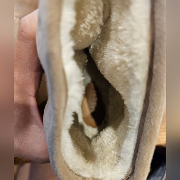 EUC Embroidered Faux Suede Boots with Floral Design - Picture 4 of 8